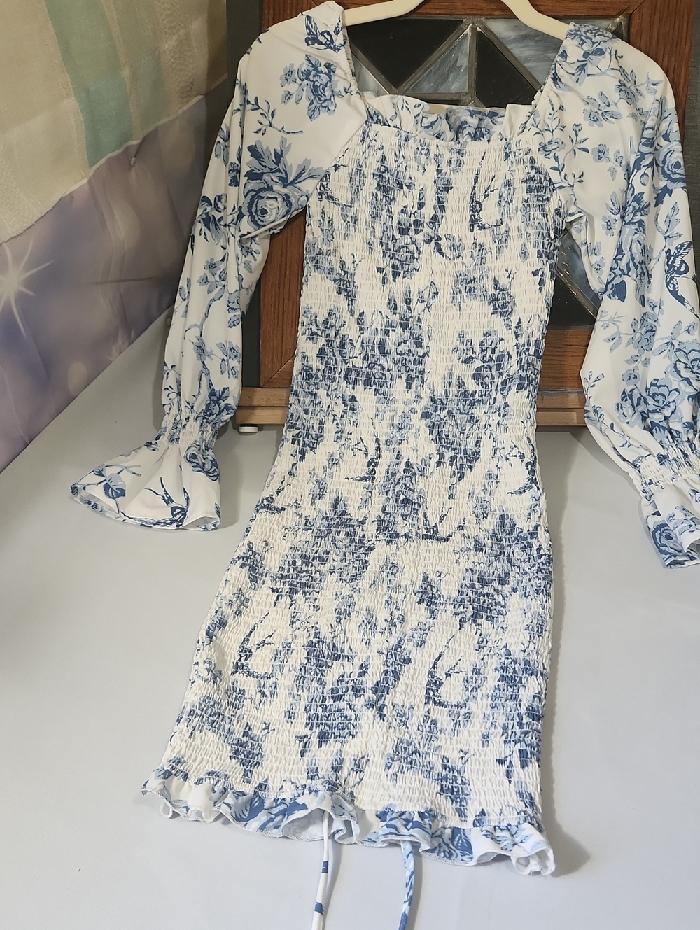 SHEIN White & Blue Floral Smocked Mini Dress